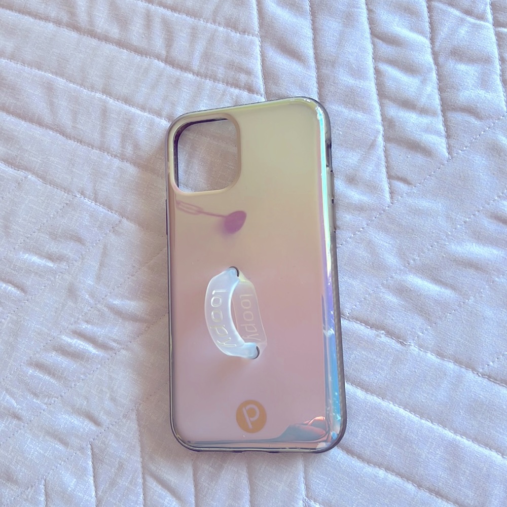 IPhone 11 Pro Pearl Loopy Case